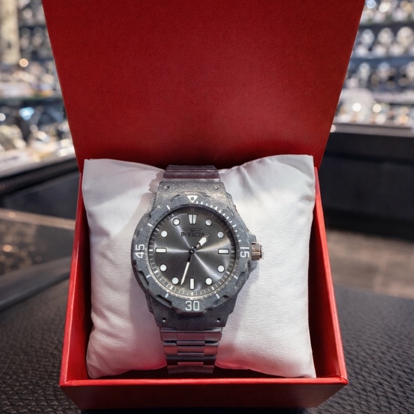 Invicta Women’s Gray and Silver Watch - Picture 2 of 3